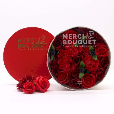 Round Box - Classic Red Roses - 19x8cm